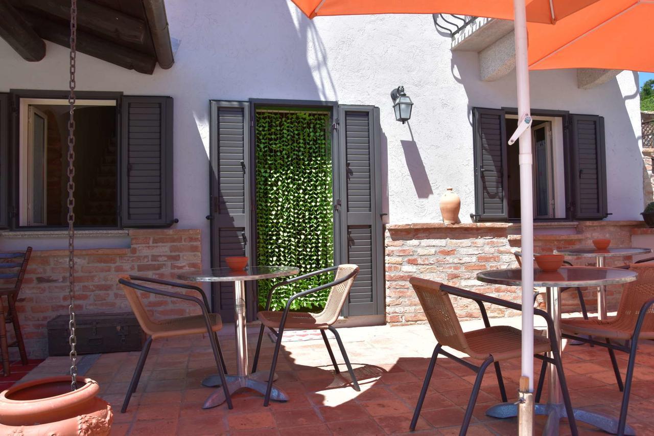 B&B La Dolce Vita Priocca Bagian luar foto