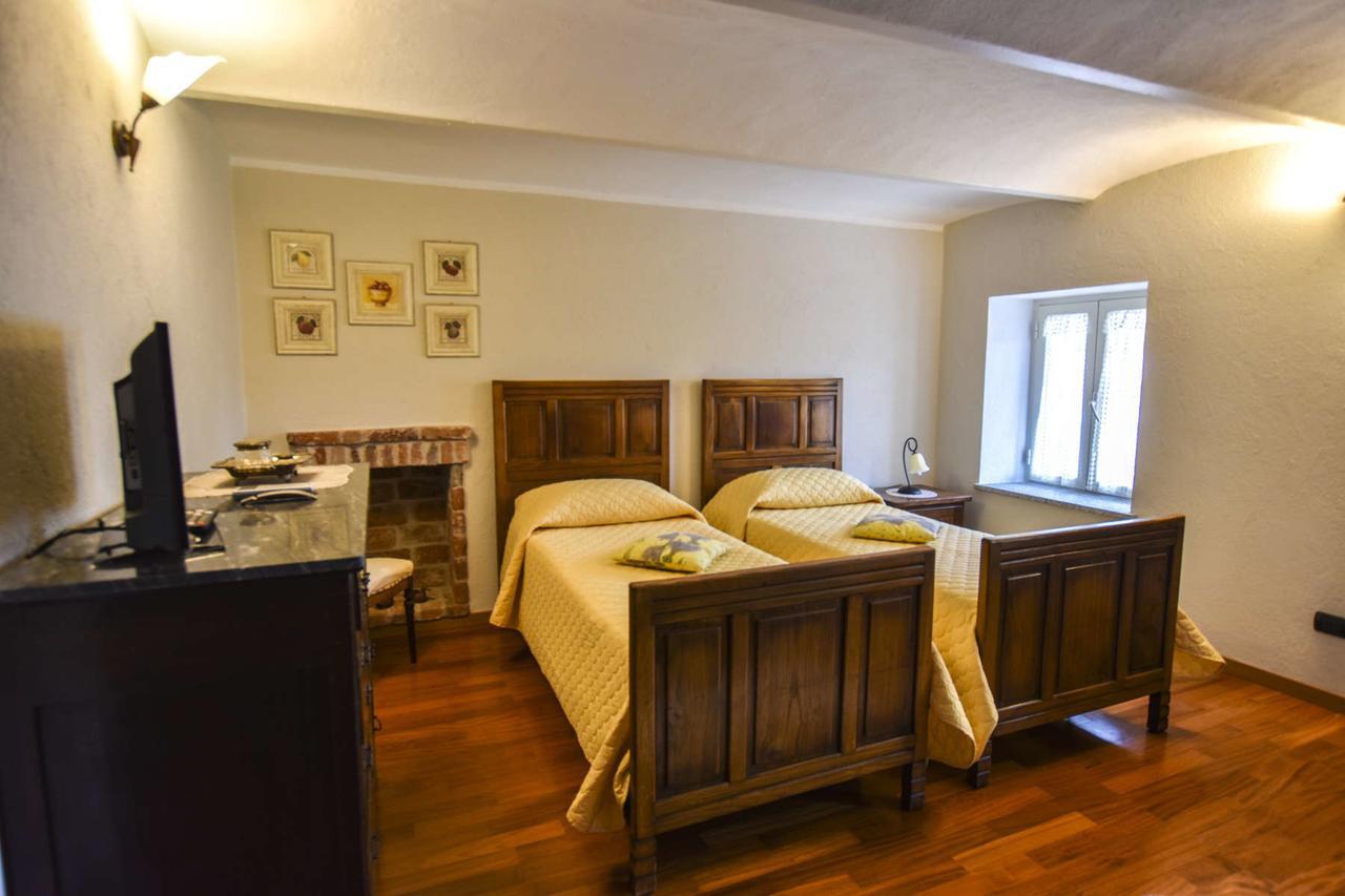 B&B La Dolce Vita Priocca Bagian luar foto