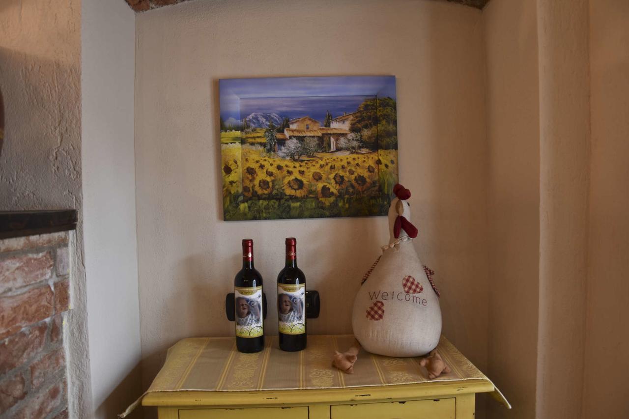 B&B La Dolce Vita Priocca Bagian luar foto