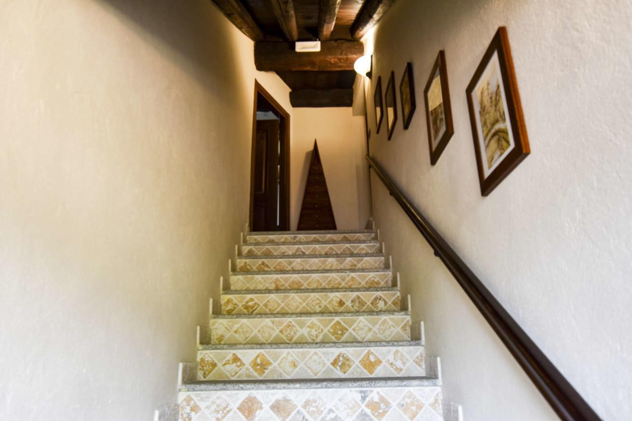 B&B La Dolce Vita Priocca Bagian luar foto