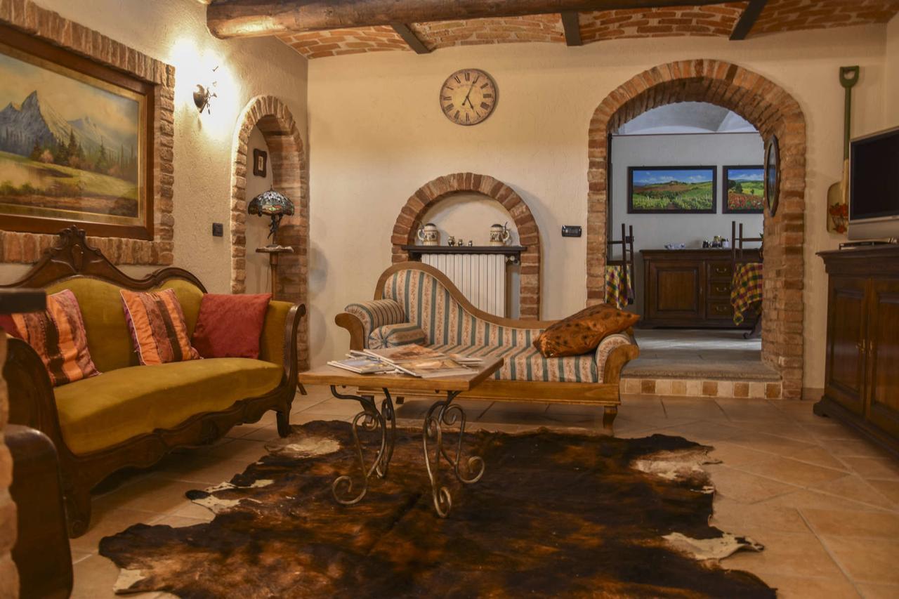 B&B La Dolce Vita Priocca Bagian luar foto