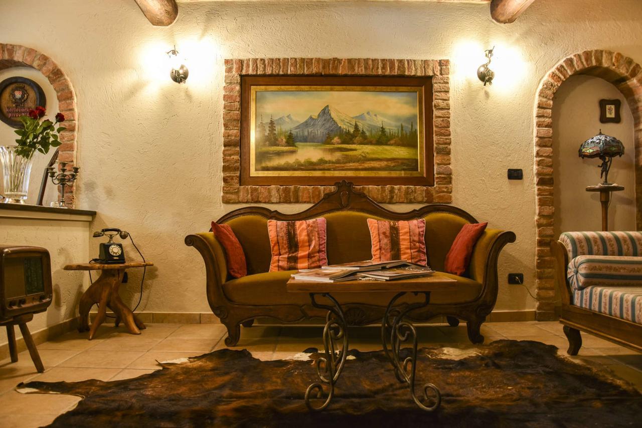 B&B La Dolce Vita Priocca Bagian luar foto